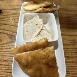 Longhouse Cafe
