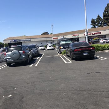 Grocery Outlet - Left half of plaza - Grocery Near Me - San Lorenzo, California
