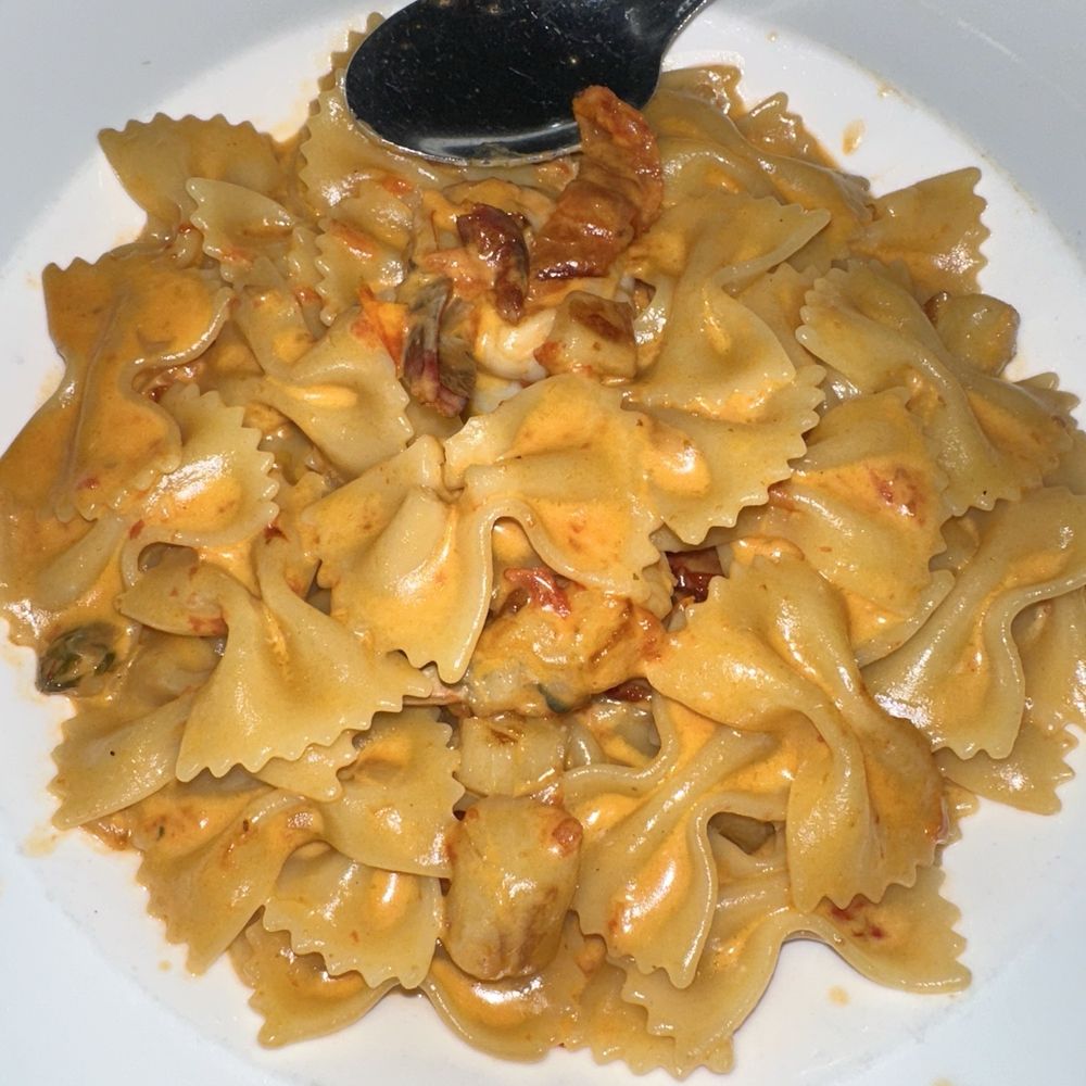 Radicchio Cafe - Farfalle POSITANO, creamy and taste so phenomenal, i rate this 10/10 - Italian Near Me - Philadelphia, Pennsylvania Radicchio Cafe - Farfalle POSITANO, creamy and taste so phenomenal, i rate this 10/10 - Italian Near Me - Philadelphia, Pennsylvania
