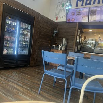 Manakish Oven & Grill - Inside view - Mediterranean Near Me - Walnut Creek, California Manakish Oven & Grill - Inside view - Mediterranean Near Me - Walnut Creek, California
