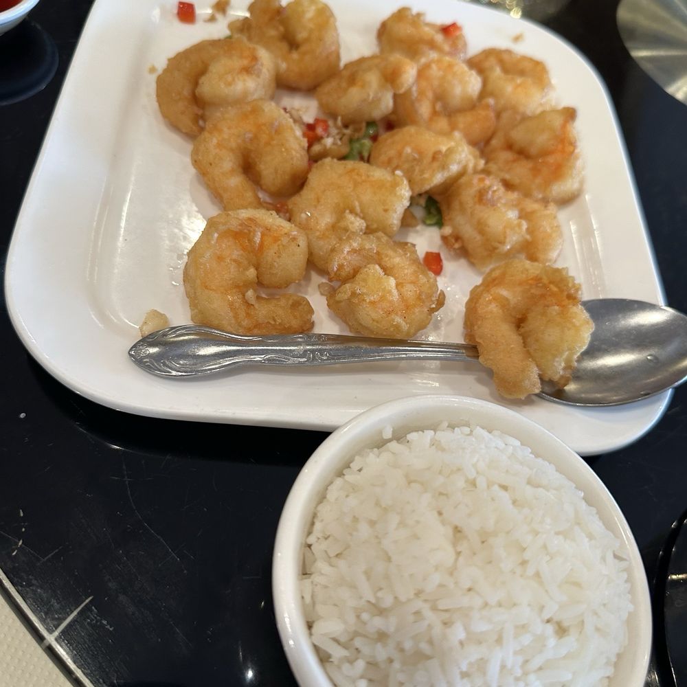 Phoenix Restaurant - Salt and Pepper Shrimp - Dim Sum Near Me - Chicago, Illinois