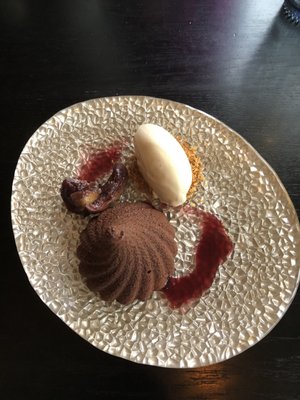 Noble Gastro House by null