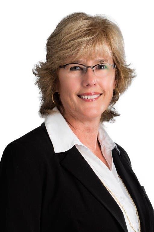 KATHY GRANT VANGUARD PROPERTIES 421 Healdsburg Ave, Healdsburg, CA