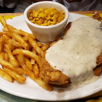 Feldman's Wrong Way Diner - Chicken fried chicken, fries, corn - Diners Near Me - Canyon, Texas