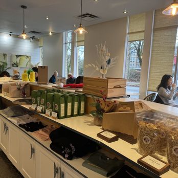 Honolulu Coffee - Retail area - Cafes Near Me - Vancouver, British Columbia Honolulu Coffee - Retail area - Cafes Near Me - Vancouver, British Columbia