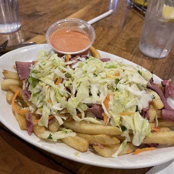 Manhattan in the Desert - Pastrami Ruben Fries - Delis Near Me - Palm Springs, California
