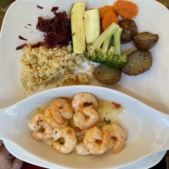 Zias Stonehouse Restaurant - Garlic Prawns Entree - Wine Bars Near Me - Summerland, British Columbia Zias Stonehouse Restaurant - Garlic Prawns Entree - Wine Bars Near Me - Summerland, British Columbia