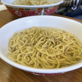 Palace Saimin - XL w/ extra noodle - Japanese Near Me - Honolulu, Hawaii Palace Saimin - XL w/ extra noodle - Japanese Near Me - Honolulu, Hawaii