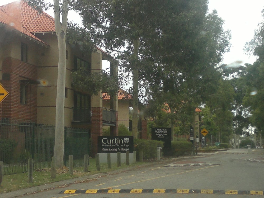 JAMES HOUSE Updated May 2024 Kyle Ave, Bentley Western