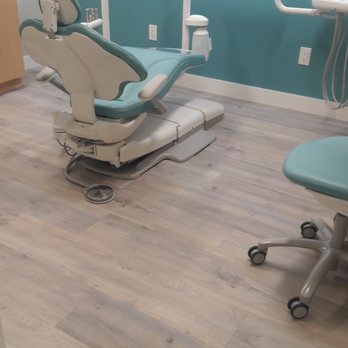 Ac Flooring - This is a Dental Office in Huntington Beach. There were negative conditions to deal with, and it all turned out perfectly. - Flooring Near Me