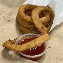 Rockys Place - Small onion rings (after I ate two)