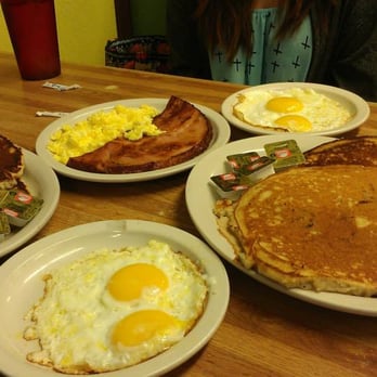 DeLuca's Diner - Breakfast & Brunch Near Me - Pittsburgh, Pennsylvania