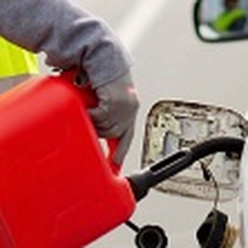 Elite Battery Boost - 4 - We Can Deliver Gas to Your Location - Roadside Assistance Near Me Elite Battery Boost - 4 - We Can Deliver Gas to Your Location - Roadside Assistance Near Me