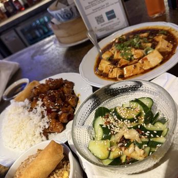 Fortune House - General Tso's Chicken 左宗鸡 , Spicy Mapo Tofu w/ Minced Pork 麻婆豆腐 , Cucumber Salad - Chinese Near Me - Dallas, Texas Fortune House - General Tso's Chicken 左宗鸡 , Spicy Mapo Tofu w/ Minced Pork 麻婆豆腐 , Cucumber Salad - Chinese Near Me - Dallas, Texas