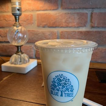 Bluetree Cafe - Honolulu - Masala Chai Tea Latte - it was not my fav - Coffee & Tea Near Me - Honolulu, Hawaii