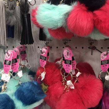 Michaels - It's soooo fluuuffffyyy!!!!! - Arts & Crafts Near Me - Burbank, California