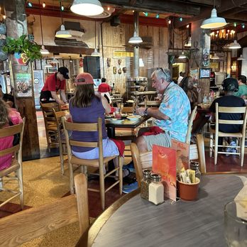 Pappasito's Cantina - Tortilla maker in distance - Tex-Mex Near Me - Houston, Texas
