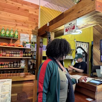 Sattdown Jamaican Grill - Caribbean Near Me - Studio City, California