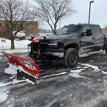 Gonzalez Hardscape - Snow plowing services - Landscaping Near Me Gonzalez Hardscape - Snow plowing services - Landscaping Near Me