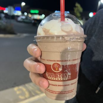 Cold Stone Creamery - Small Chocolate Milkshake - Ice Cream & Frozen Yogurt Near Me - Charlottesville, Virginia Cold Stone Creamery - Small Chocolate Milkshake - Ice Cream & Frozen Yogurt Near Me - Charlottesville, Virginia