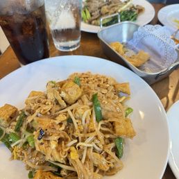 Chicken PadThai Chicken PadThai