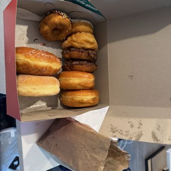 Donut Depot - Donuts Near Me - Menlo Park, California