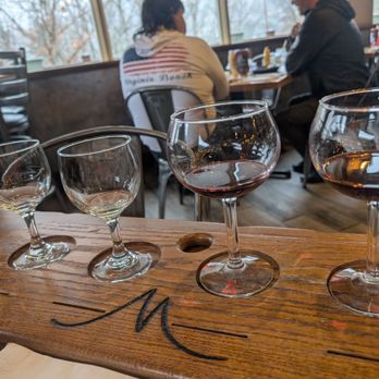 Campfire Grill - A wine tasting flight - American Near Me - Mc Gaheysville, Virginia Campfire Grill - A wine tasting flight - American Near Me - Mc Gaheysville, Virginia