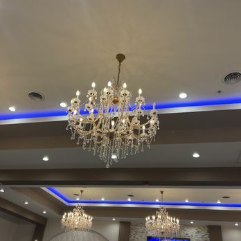 Valentino Nail Bar - Pedicure Area! - Nail Salons Near Me - Charlotte, North Carolina