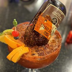 Los Mariachis Mexican Grill