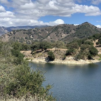Lopez Lake - Boating Near Me - Arroyo Grande, California