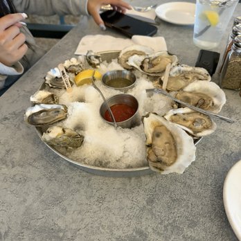 Boatyard Bar & Grill - Oysters - Seafood Near Me - Annapolis, Maryland Boatyard Bar & Grill - Oysters - Seafood Near Me - Annapolis, Maryland