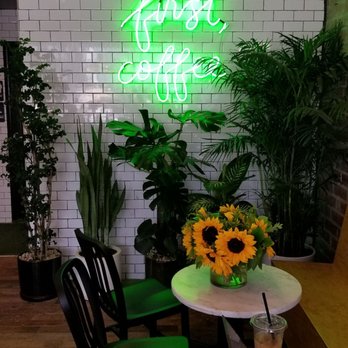 Alfred Coffee - *cue many Instagram photos here* - Coffee & Tea Near Me - Beverly Hills, California