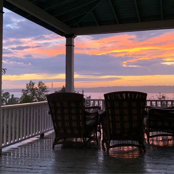 Chebeague Island Inn - Porch after rain - Hotels Near Me - Chebeague Island, Maine