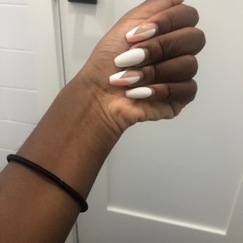 ViVi Nail II - 3 weeks old and they still look good - Nail Salons Near Me - Brooklyn, New York ViVi Nail II - 3 weeks old and they still look good - Nail Salons Near Me - Brooklyn, New York