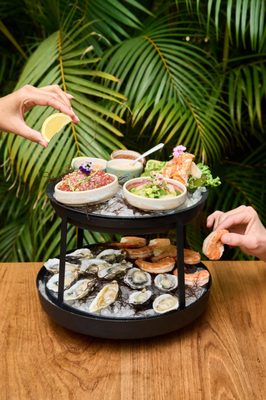 Lanai City Bar & Grill by null