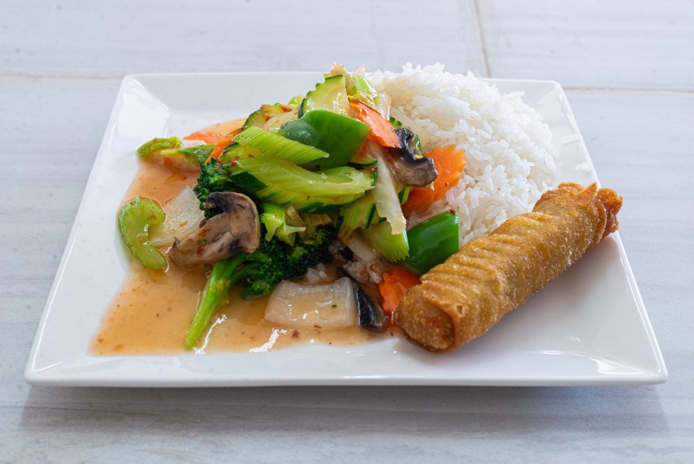 Pho Wok Asian Cuisine Logo