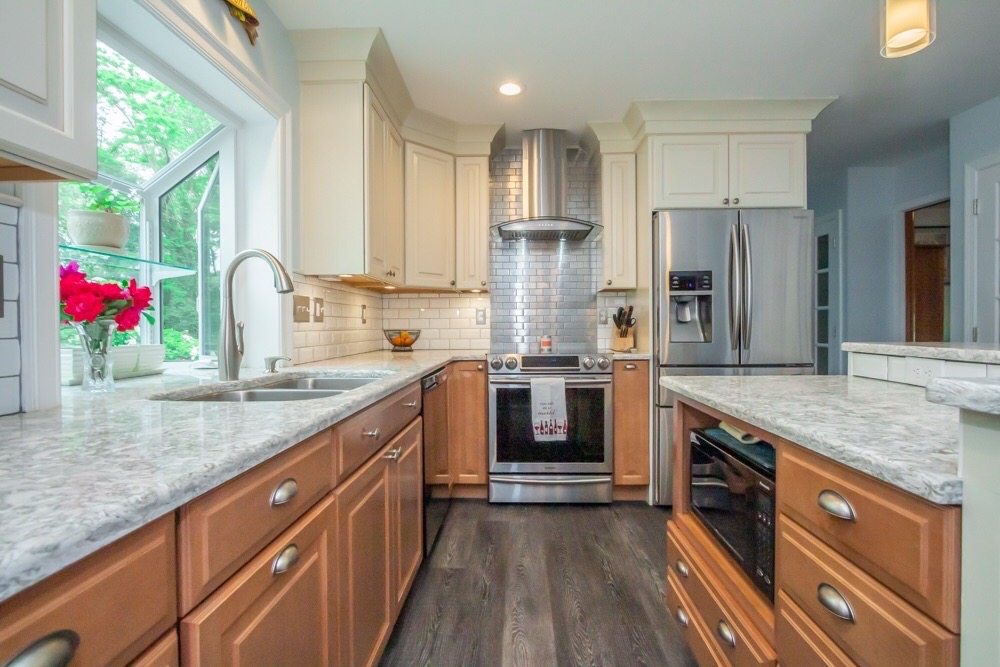 Slide of Marinello Carpentry