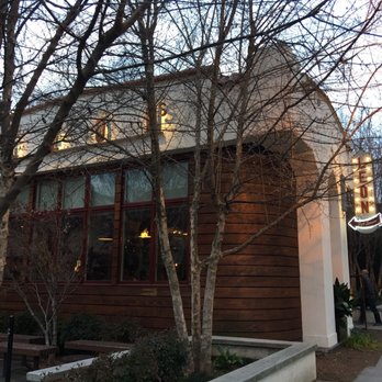Leon's Full Service - Storefront - Gastropubs Near Me - Decatur, Georgia