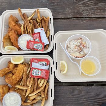 Calvin's Crab House - Salmon (top left), Halbut (bottom left), all with goood chips and crab! - Coffee & Tea Near Me - Neah Bay, Washington Calvin's Crab House - Salmon (top left), Halbut (bottom left), all with goood chips and crab! - Coffee & Tea Near Me - Neah Bay, Washington