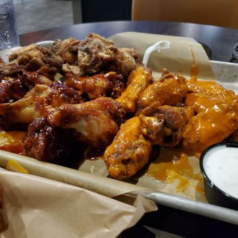 Buffalo Wild Wings - Traditional wings (honey bbq, lemon pepper, medium) - Sports Bars Near Me - San Jose, California Buffalo Wild Wings - Traditional wings (honey bbq, lemon pepper, medium) - Sports Bars Near Me - San Jose, California