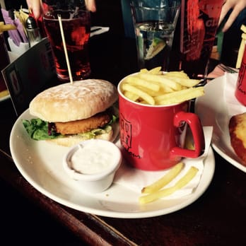 The Parlour - Veggie burger - Pubs Near Me - Belfast, BFS