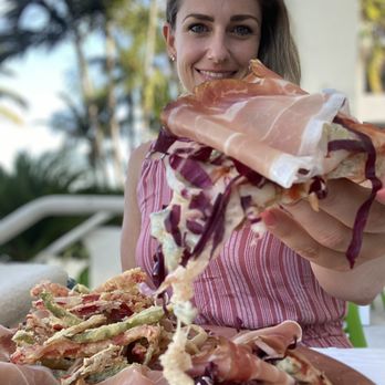 Petralunga - Pizza Near Me - Miami, Florida