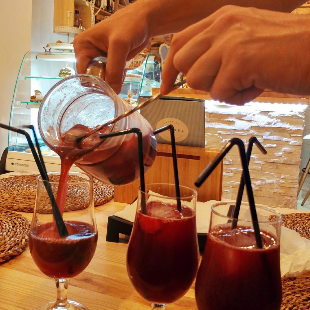 Feliz - Sangria - Spanish Near Me - Valencia, V Feliz - Sangria - Spanish Near Me - Valencia, V