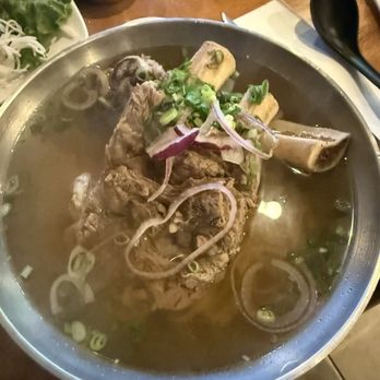 Ribs and Broth - Beef rib pho - Vietnamese Near Me - Honolulu, Hawaii Ribs and Broth - Beef rib pho - Vietnamese Near Me - Honolulu, Hawaii
