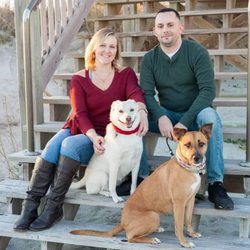 Coastal Pooper Scooper - Owners Ryan and Tina with their pups