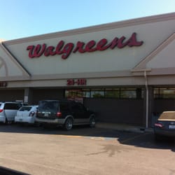 Walgreens - Front of store