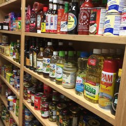 Convenient selection of grocery items