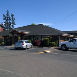 Light Dental Studios of Bonney Lake