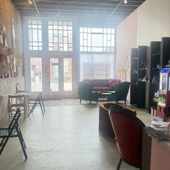 Meow & Mocha - Back to front - Coffee & Tea Near Me - Guthrie, Oklahoma Meow & Mocha - Back to front - Coffee & Tea Near Me - Guthrie, Oklahoma