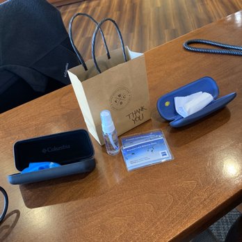 Hamilton Eye Associates - Free cleaner, wipes, cases - Optometrists Near Me - Austin, Texas